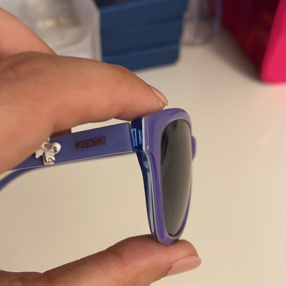 Kids Moschino sunglasses - Picture 4 of 4